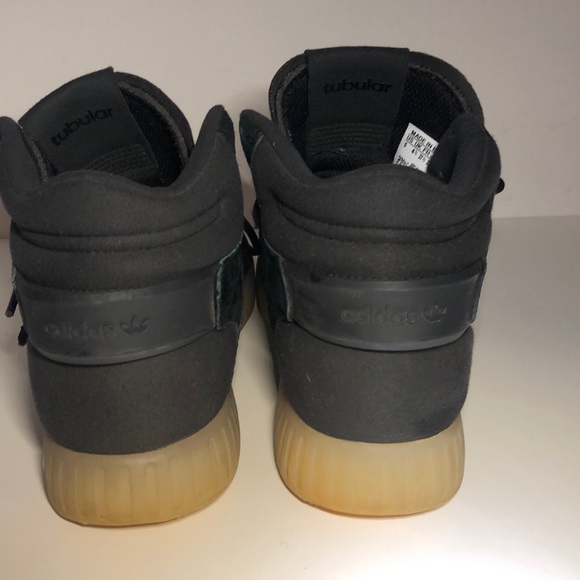 Adidas Men’s tubular suede high tops. - Picture 2 of 6